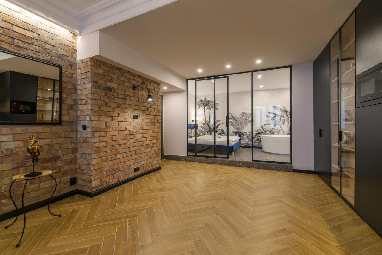 Galeria Italiana Apartments Breslau Exterior foto