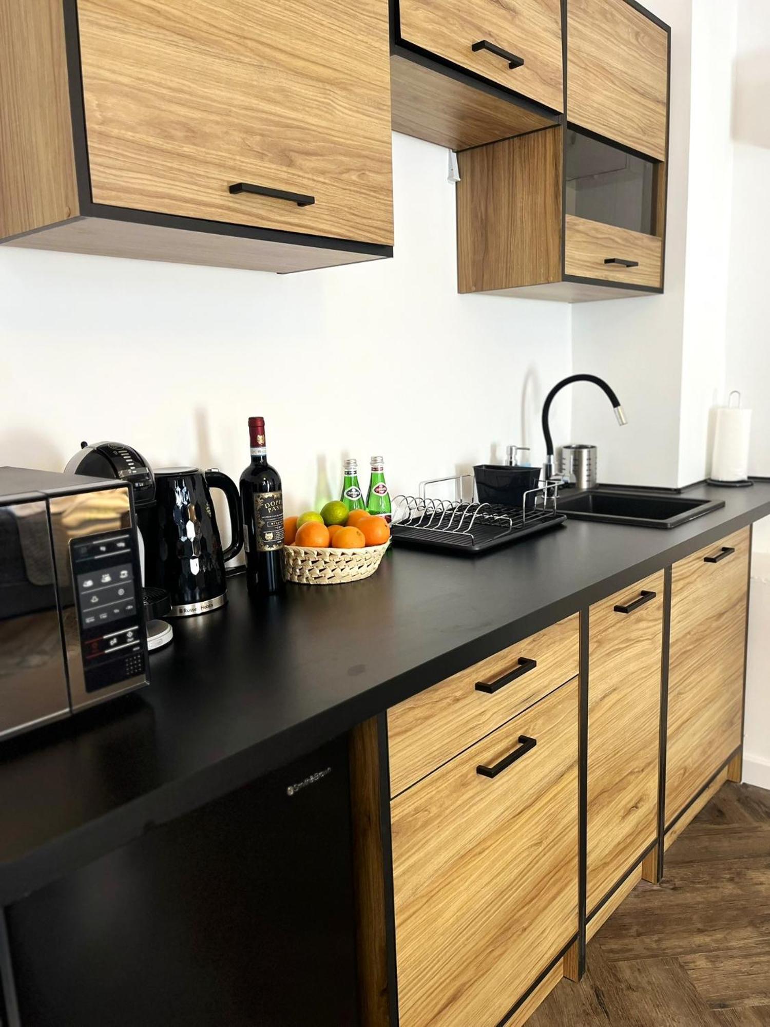 Galeria Italiana Apartments Breslau Zimmer foto